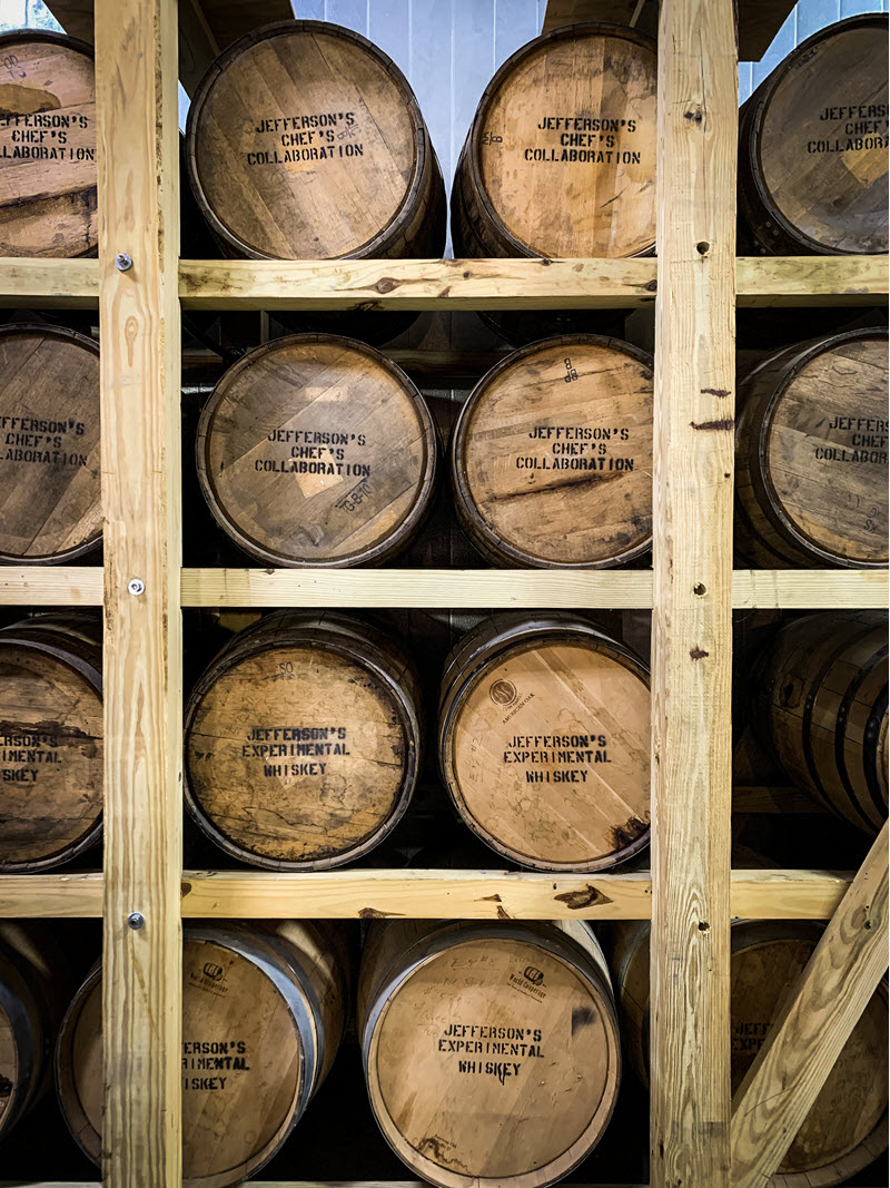 Jeffersons-KY-Artisan-Distillery-Barrels