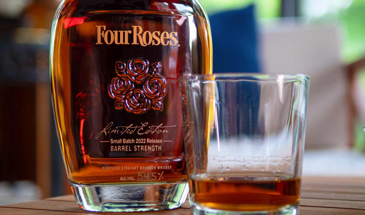 Four Roses 2022 Limited Edition Small Batch Kentucky Brown Water Society 5470